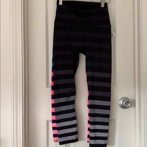 K-Deer Striped Capris